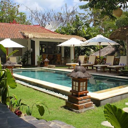 Papaya Guesthouse Canggu  Exterior photo