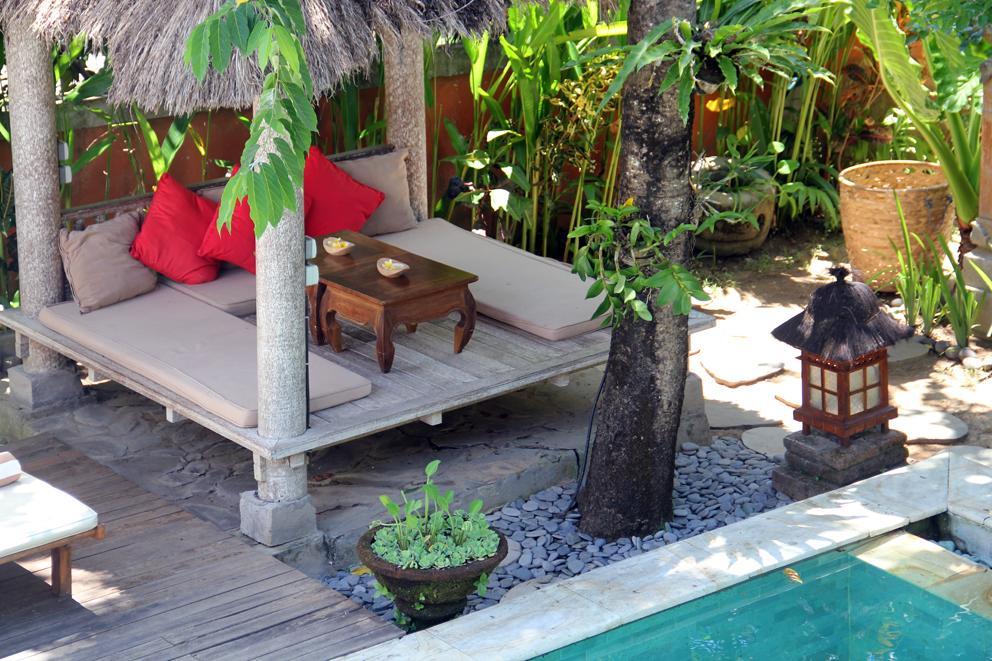 Papaya Guesthouse Canggu  Exterior photo